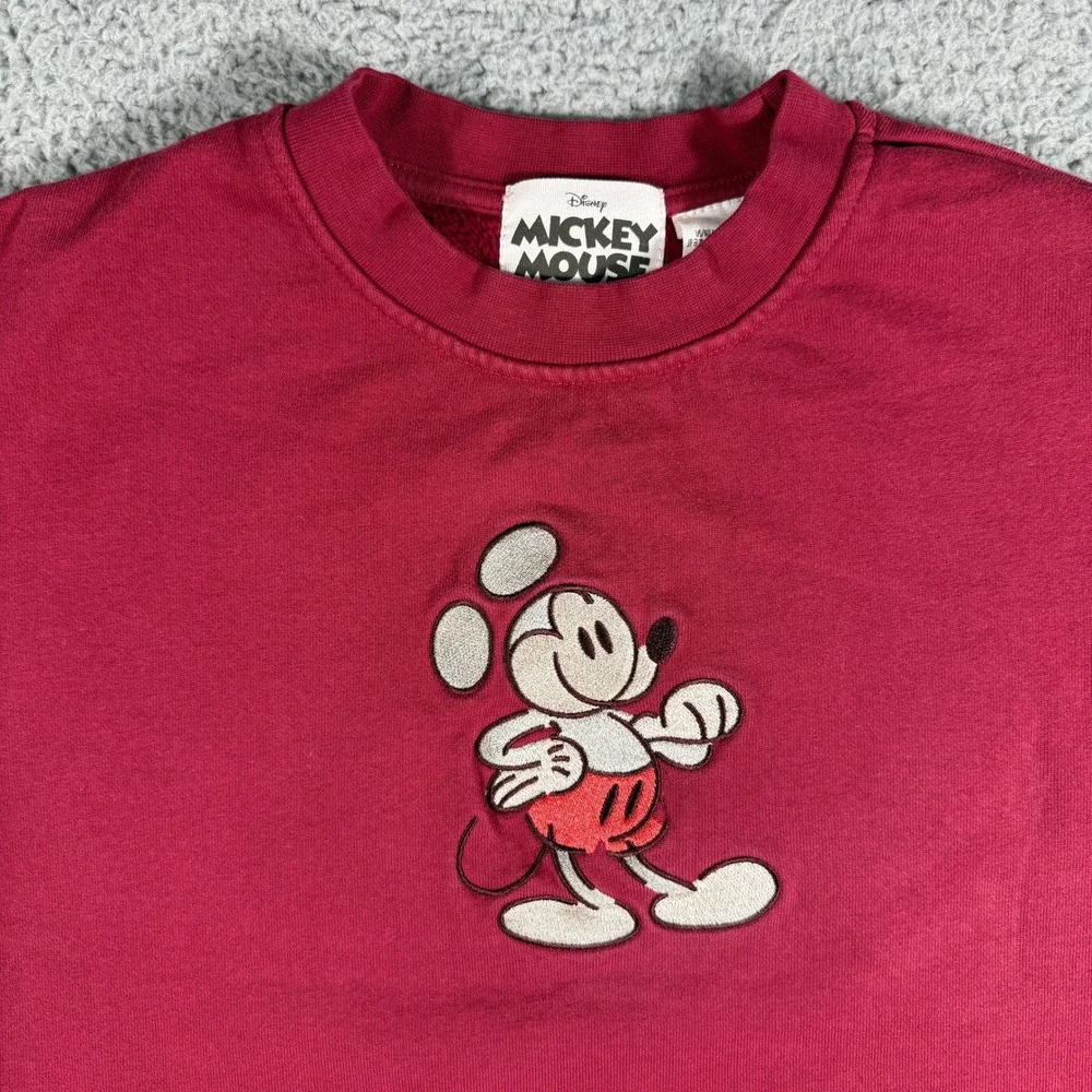 Disney Mickey Mouse Crewneck Size Medium Embroidered Sweatshirt